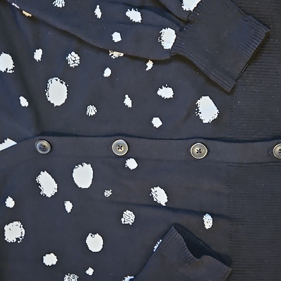 CHICO'S BLACK/WHITE POLKA DOT V NECK CARDIGAN SWEATER sz XL - Picture 4 of 4